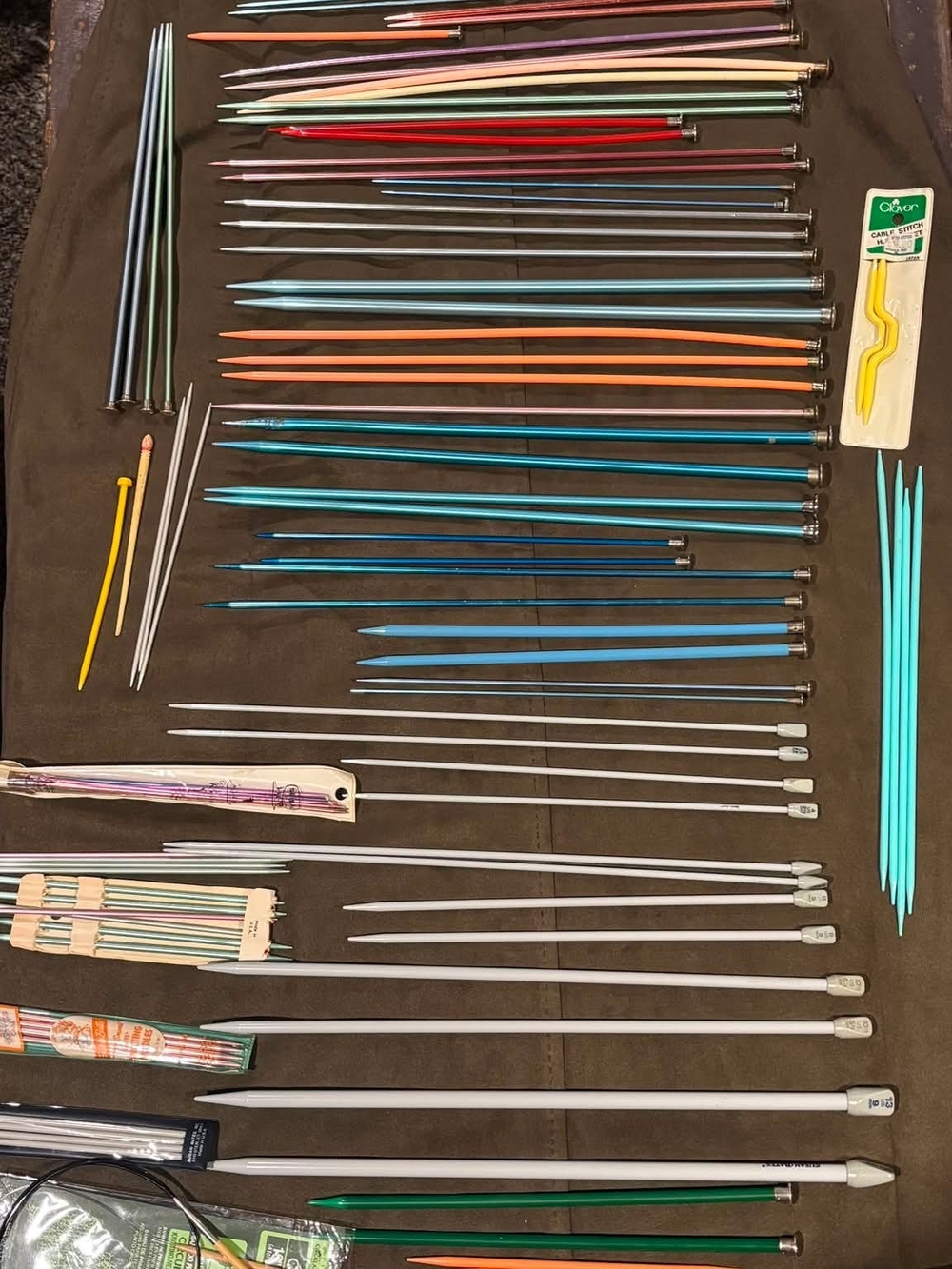 Assorted Aluminum and Plastic Knitting Needles in Bright Colors
